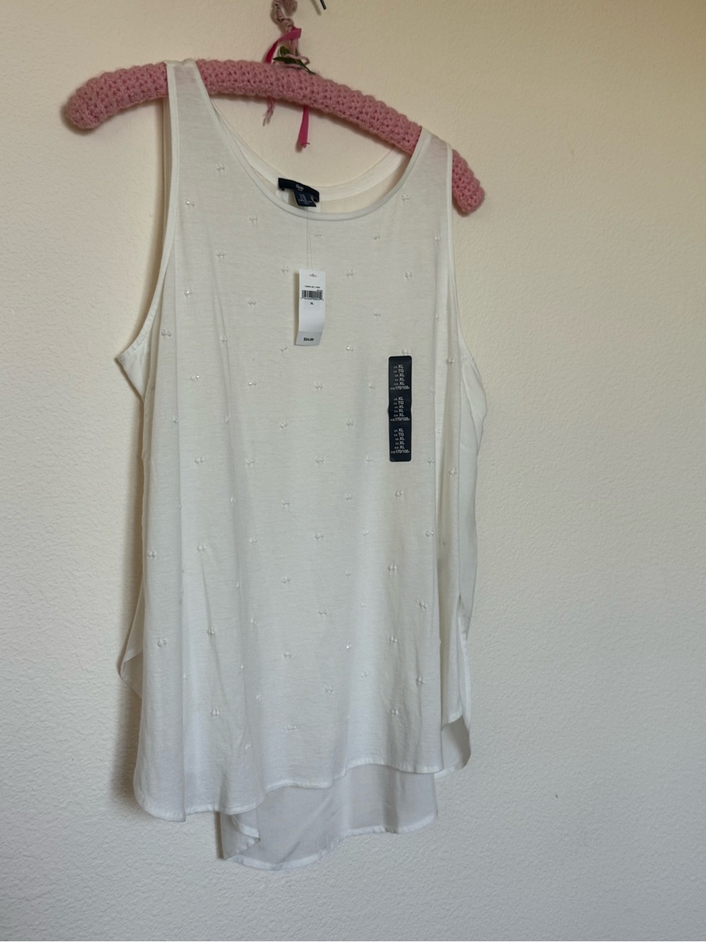 GAP White flowy tank